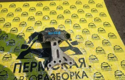 Опора двигателя правая для Citroen C-Elysee 2012)