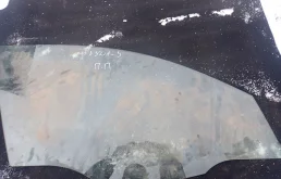 Стекло двери передней правой для Mazda Mazda 3 BK