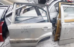 Дверь задняя левая для Ford Fusion 2002-2012