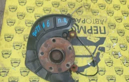 Кулак поворотный передний правый для VW Jetta 6