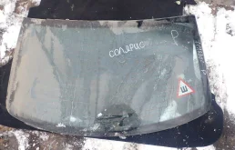 Стекло заднее для Hyundai Solaris 2010-2017