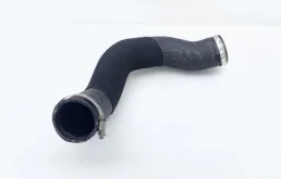 Патрубок интеркулера для Audi Q7 на фотографиях