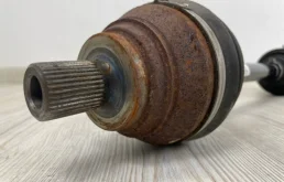 Привод передний правый для Volkswagen Tiguan 2007 года на фотографиях