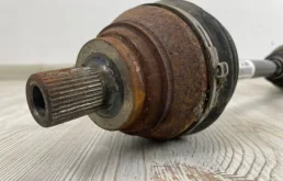 Привод передний правый для Volkswagen Tiguan 2016 года на фотографиях