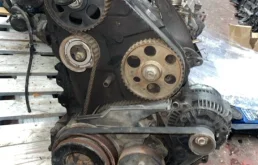 Двигатель с навесным и столб для Volkswagen Passat Variant (B3, Typ 35i) 1988-1993