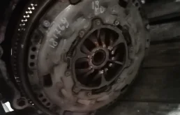 Маховик двигателя AUDI A3, SKODA OCTAVIA 1Z, VOLKSWAGEN GOLF 5/5+, JETTA 5, PASSAT B6 BLS 2004- МКПП  5 б/у A3(2004-2013);OCTAVIA 1Z(2004-2012);GOLF 5(2004-2009);PASSAT B6(2005-2010);PASSAT B7(2011-2015)