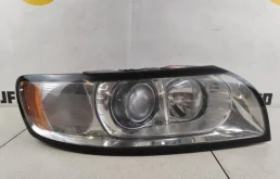 Фара Volvo V50 2010 MW76