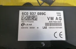 Блок комфорта для Skoda Rapid 2015 года на фотографиях