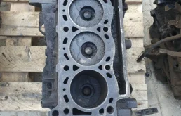 Двигатель OPEL Vivaro 2004