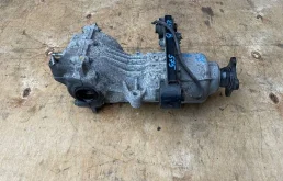 Редуктор заднего моста для Nissan X-Trail 2000 года на фотографиях