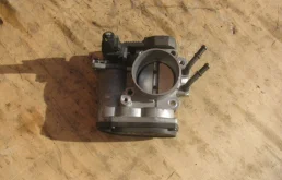 Блок дроссельной заслонки для Kia Carnival на фотографиях