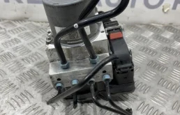 Блок ABS для Audi Q7 на фотографиях