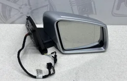 Зеркало правое Mercedes-benz 2009 W204