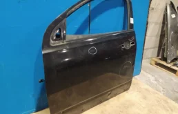 Накладка на дверь передняя левая для Nissan Qashqai на фотографиях