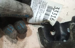 Подрамник двигателя для Mitsubishi Outlander 2011 года на фотографиях