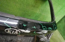 Крышка багажника для Kia Rio X line 2017 года на фотографиях