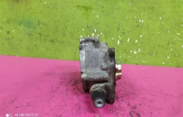 Вакуумный усилитель тормозов для Audi Q7 2006 года на фотографиях