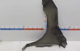 Стекла и зеркала для Nissan Qashqai 2024 года на фотографиях