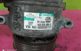 Компрессор кондиционера для Volkswagen Tiguan 2017 года на фотографиях