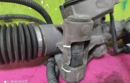 Рулевая рейка для Audi Q5 2016 года на фотографиях