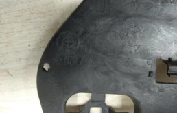 Направляющая бампера задняя левая для BMW 5er 2019 года на фотографиях