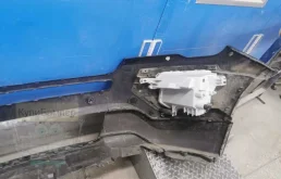 Бампер передний для Ford Explorer 2013 года на фотографиях