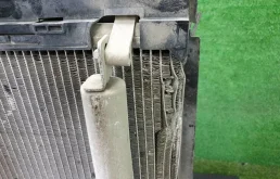 Радиатор охлаждения ДВС для Mercedes-Benz GL class 2015 года на фотографиях