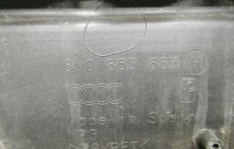 Решетка радиатора для Audi Q3 2011 года на фотографиях