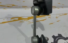 Стабилизатор поперечной устойчивости задний для Toyota Highlander на фотографиях