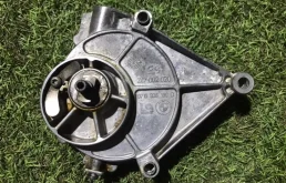 вакуумный насос (11 66 7 640 279) для BMW 5er Ф10 2010-2013