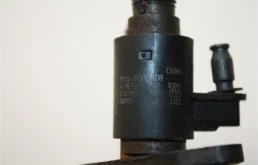 Форсунка топливная для Land Rover Range Rover Sport на фотографиях