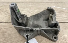 Кронштейн генератора VW T5 Transporter 2003-2010 7H