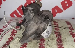 ГБЦ для Mitsubishi Pajero 2001 года на фотографиях