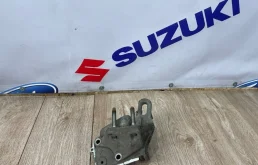 Кронштейн двс FORD FOCUS 2 2009