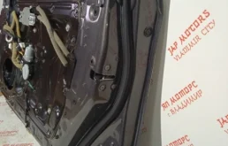 Дверь передняя правая для Infiniti M на фотографиях