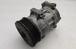 Компрессор кондиционера для Toyota RAV4 на фотографиях