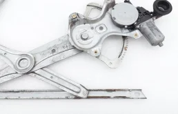 Стеклоподъемник передний правый для Toyota Corolla на фотографиях