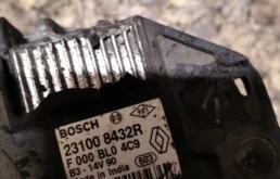 Генератор для Renault Logan 2017 года на фотографиях