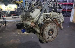 Двигатель для Toyota Land Cruiser 2008 года на фотографиях