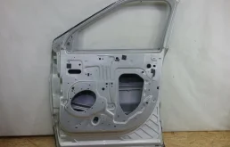 Дверь передняя правая для Ford Explorer на фотографиях