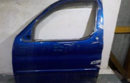 Двери для Citroen Berlingo 2002 года на фотографиях