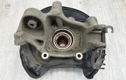 Кулак поворотный со ступицей Audi Q7 2015- 4M