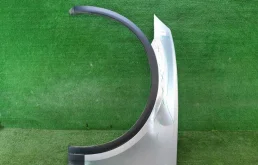 Крыло левое для Audi Q5 2022 года на фотографиях