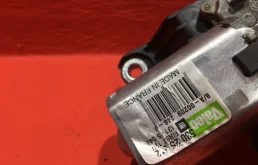 Мотор стеклоочистителя для Opel Zafira на фотографиях