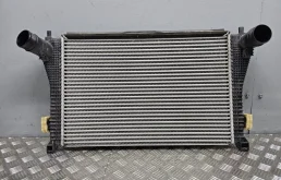 Интеркулер Audi A3 8V
