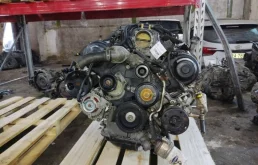 Двигатель для Toyota Land Cruiser на фотографиях