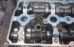 ГБЦ для Nissan Serena 2008 года на фотографиях