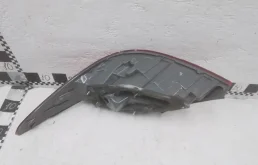 Фонарь внешний левый для Hyundai Solaris 2015 года на фотографиях