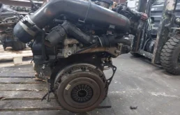 Двигатель для Opel Insignia 2011 года на фотографиях