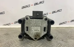 Катушка зажигания для Volkswagen Passat 2008 года на фотографиях